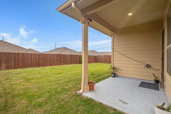 $3,100 | 1148 Croxley Way, Fort Worth, TX 76247