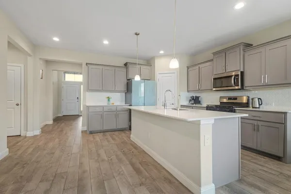 $3,100 | 1148 Croxley Way, Fort Worth, TX 76247