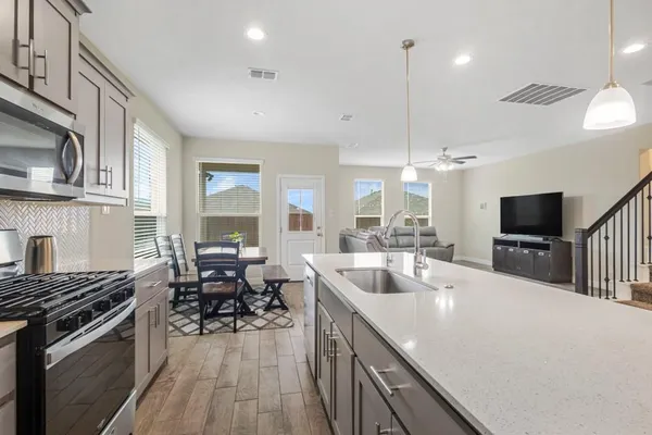 $3,100 | 1148 Croxley Way, Fort Worth, TX 76247