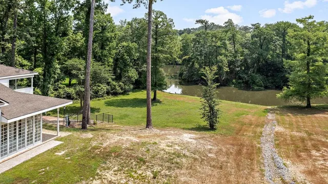 $2,900,000 | 123 North Dogwood Drive, Covington, LA 70433