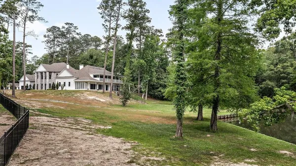 $2,900,000 | 123 North Dogwood Drive, Covington, LA 70433