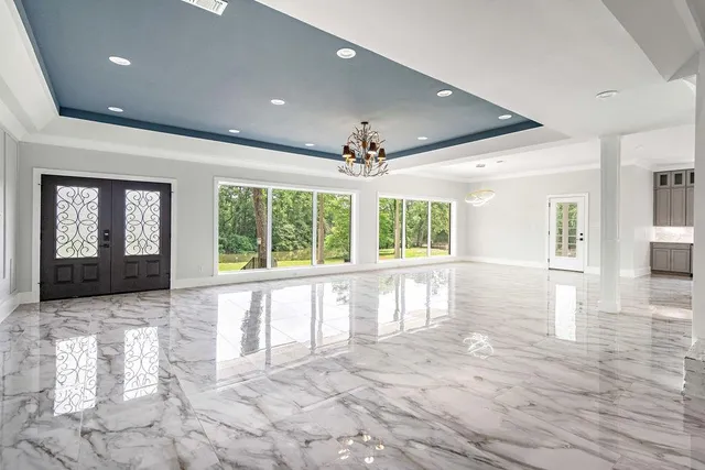 $2,900,000 | 123 North Dogwood Drive, Covington, LA 70433