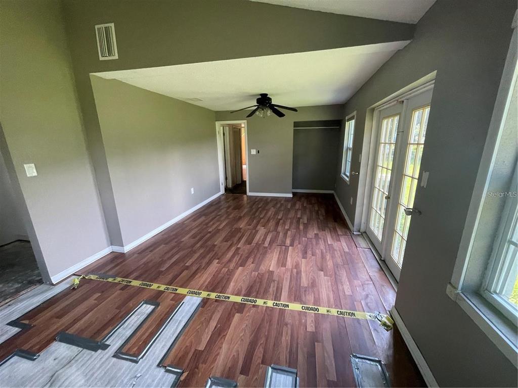 9707 Lithia Pinecrest Road Lithia, FL 33547 - Photo 10 of 18 Gallery Image 10