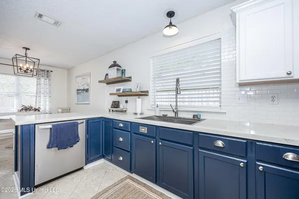 $349,990 | 3602 Reeves Lane, Ocean Springs, MS 39564