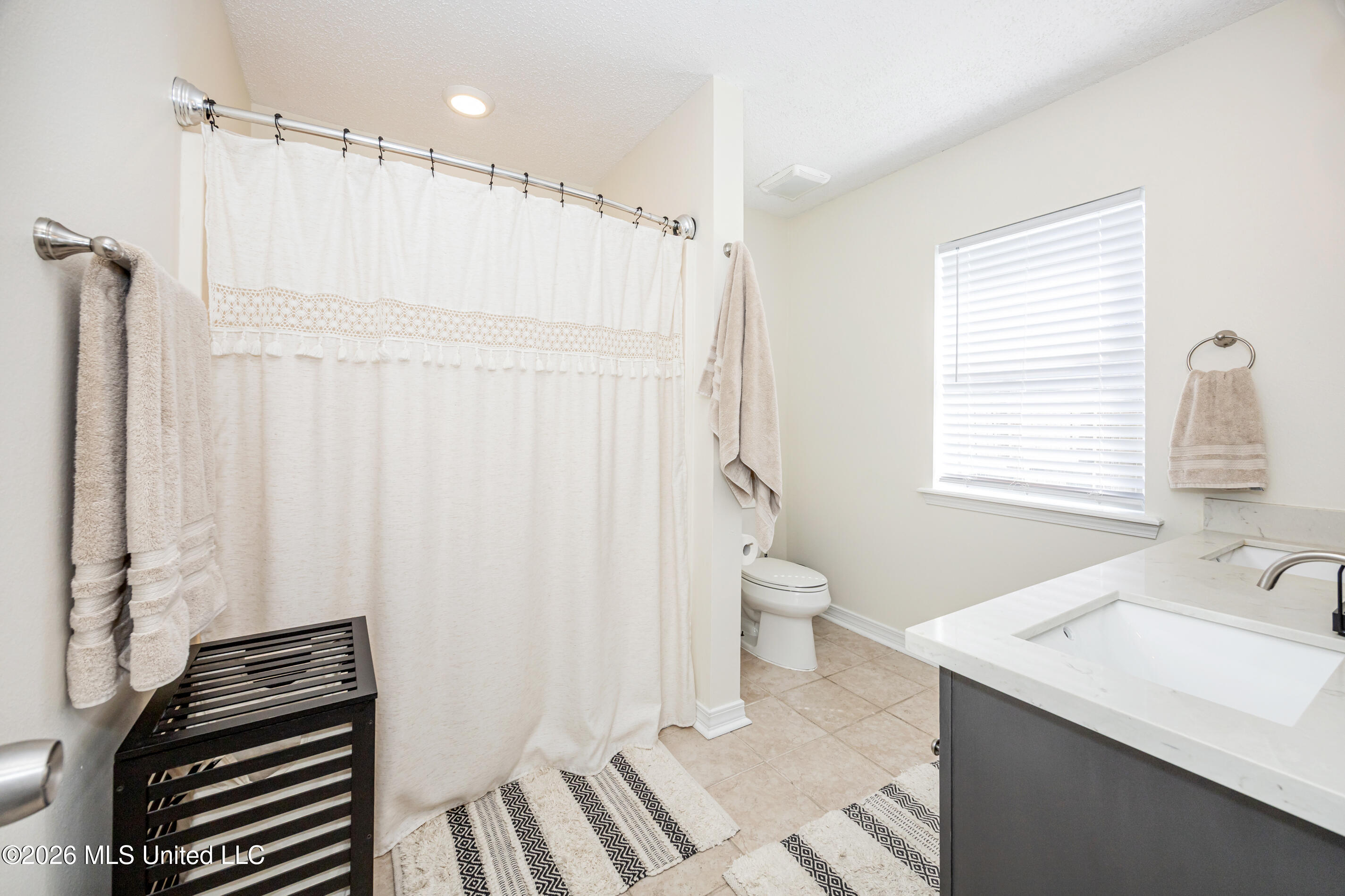 3602 Reeves Lane Ocean Springs, MS 39564 - Photo 30 of 57 IMG_3830