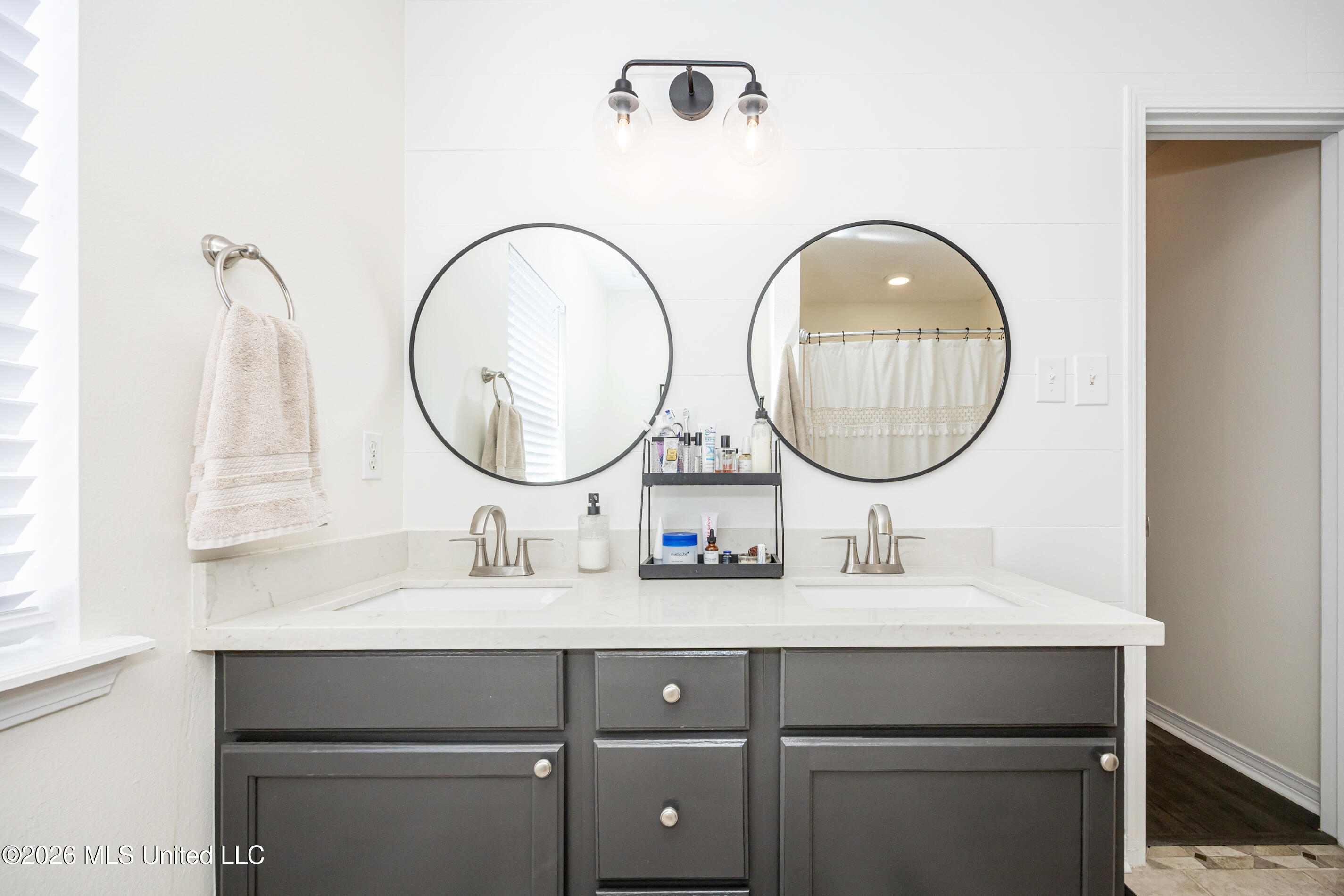 3602 Reeves Lane Ocean Springs, MS 39564 - Photo 31 of 57 IMG_3831