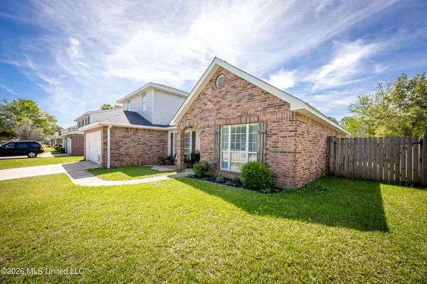 $349,990 | 3602 Reeves Lane, Ocean Springs, MS 39564
