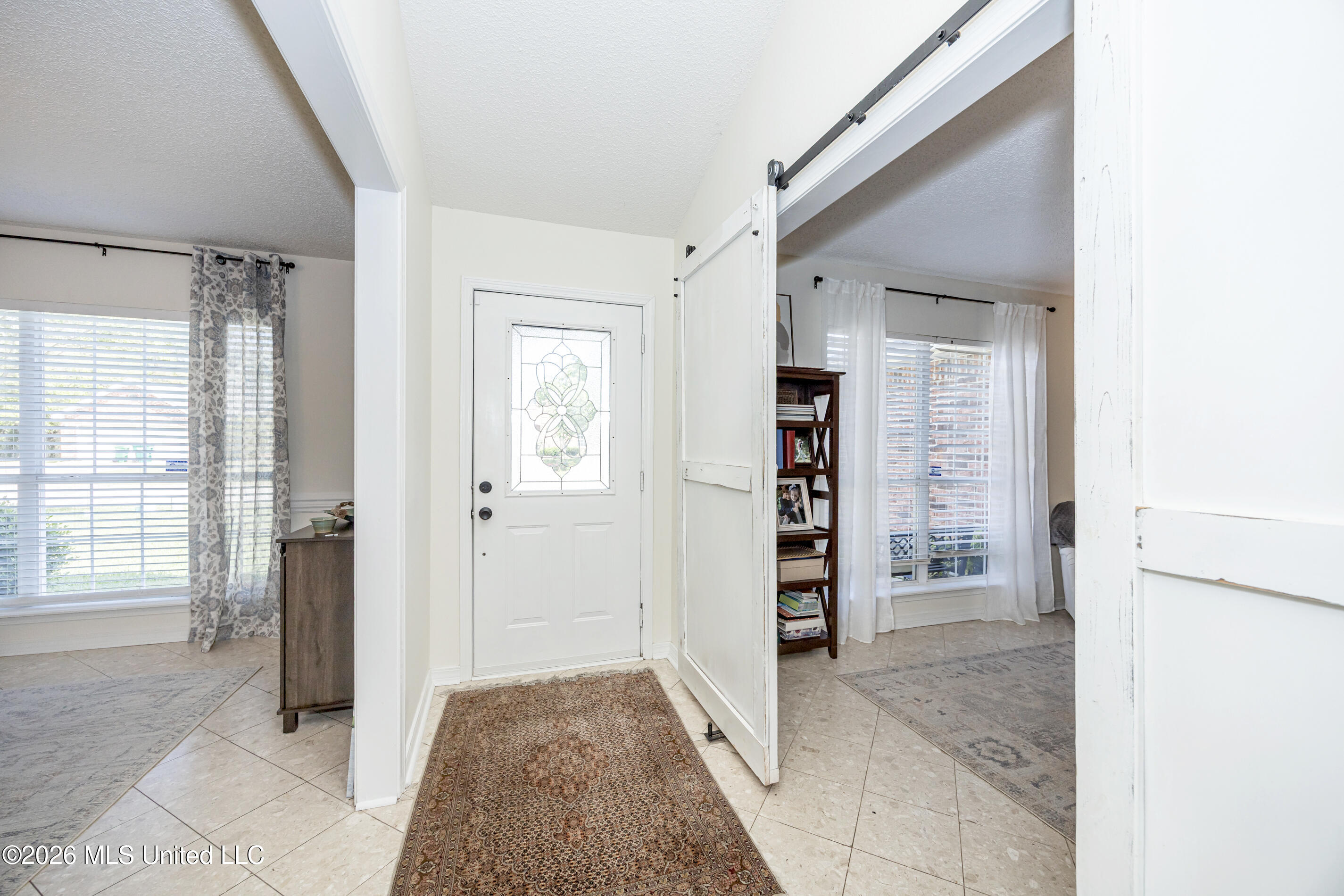 3602 Reeves Lane Ocean Springs, MS 39564 - Photo 6 of 57 IMG_3799