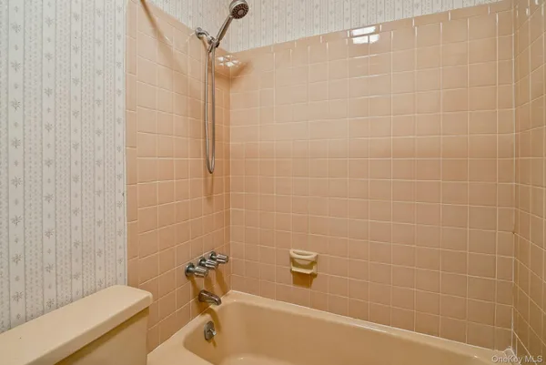 $739,000 | 35 Lenox Avenue, Pleasantville, NY 10570