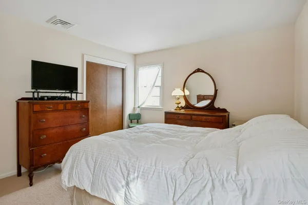 $739,000 | 35 Lenox Avenue, Pleasantville, NY 10570
