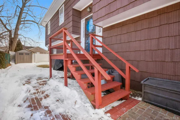 $739,000 | 35 Lenox Avenue, Pleasantville, NY 10570