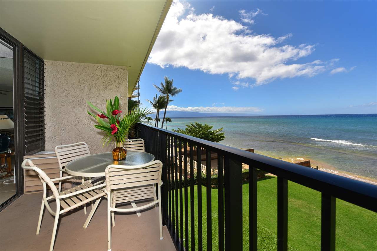 3543 Lower Honoapiilani Road, Unit L302 Lahaina, HI 96761 - Photo 24 of 28 a view of a balcony with chairs