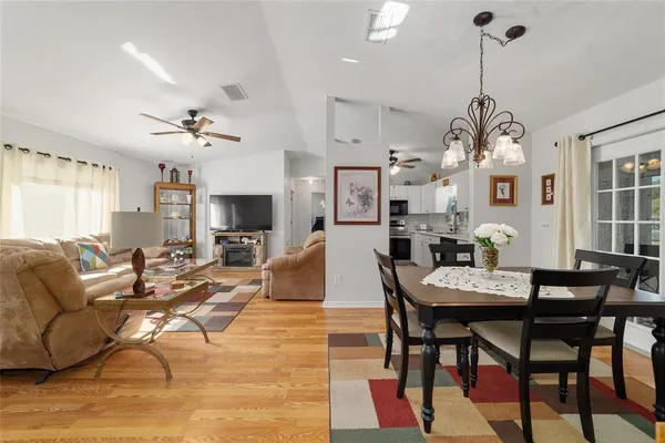 $199,900 | 10470 Southwest 61st Terrace Road, Ocala, FL 34476