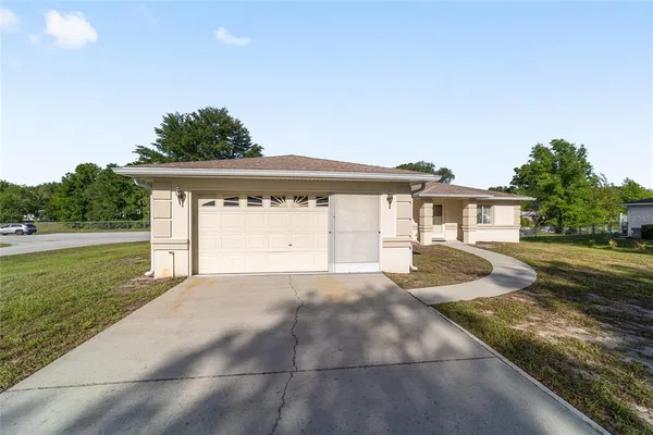 $199,900 | 10470 Southwest 61st Terrace Road, Ocala, FL 34476
