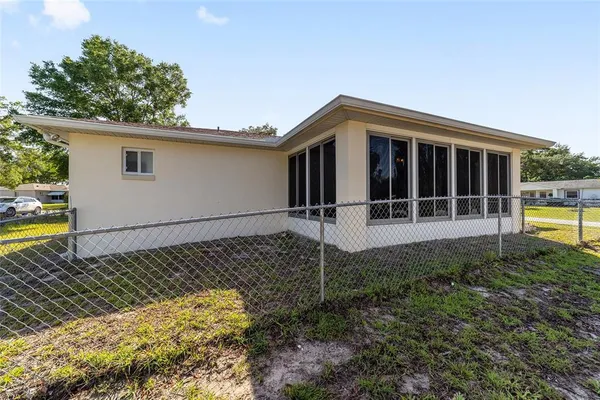 $199,900 | 10470 Southwest 61st Terrace Road, Ocala, FL 34476