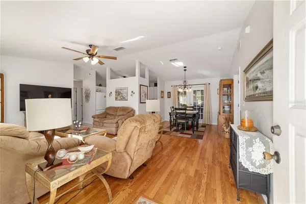 $199,900 | 10470 Southwest 61st Terrace Road, Ocala, FL 34476