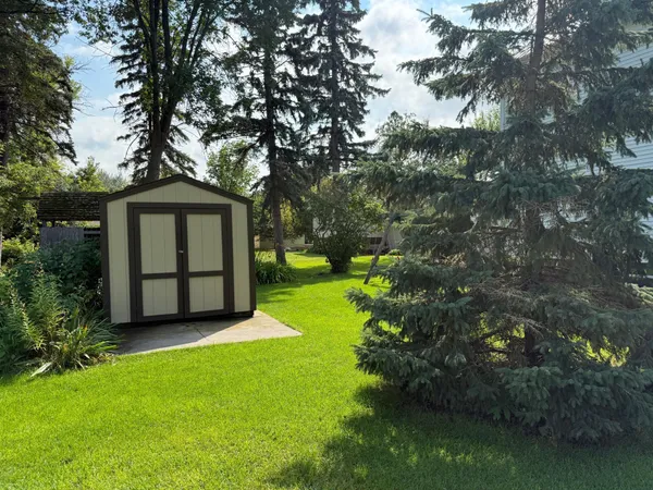 $249,900 | 811 East Division Street, Elbow Lake, MN 56531