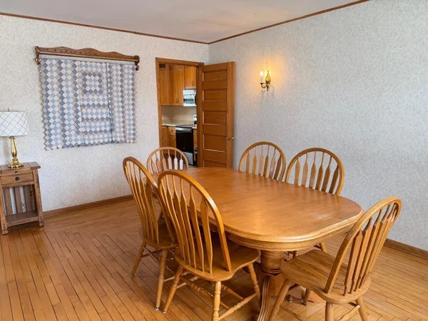 $249,900 | 811 East Division Street, Elbow Lake, MN 56531