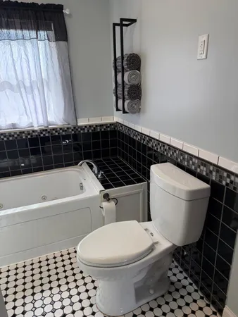 $249,900 | 811 East Division Street, Elbow Lake, MN 56531