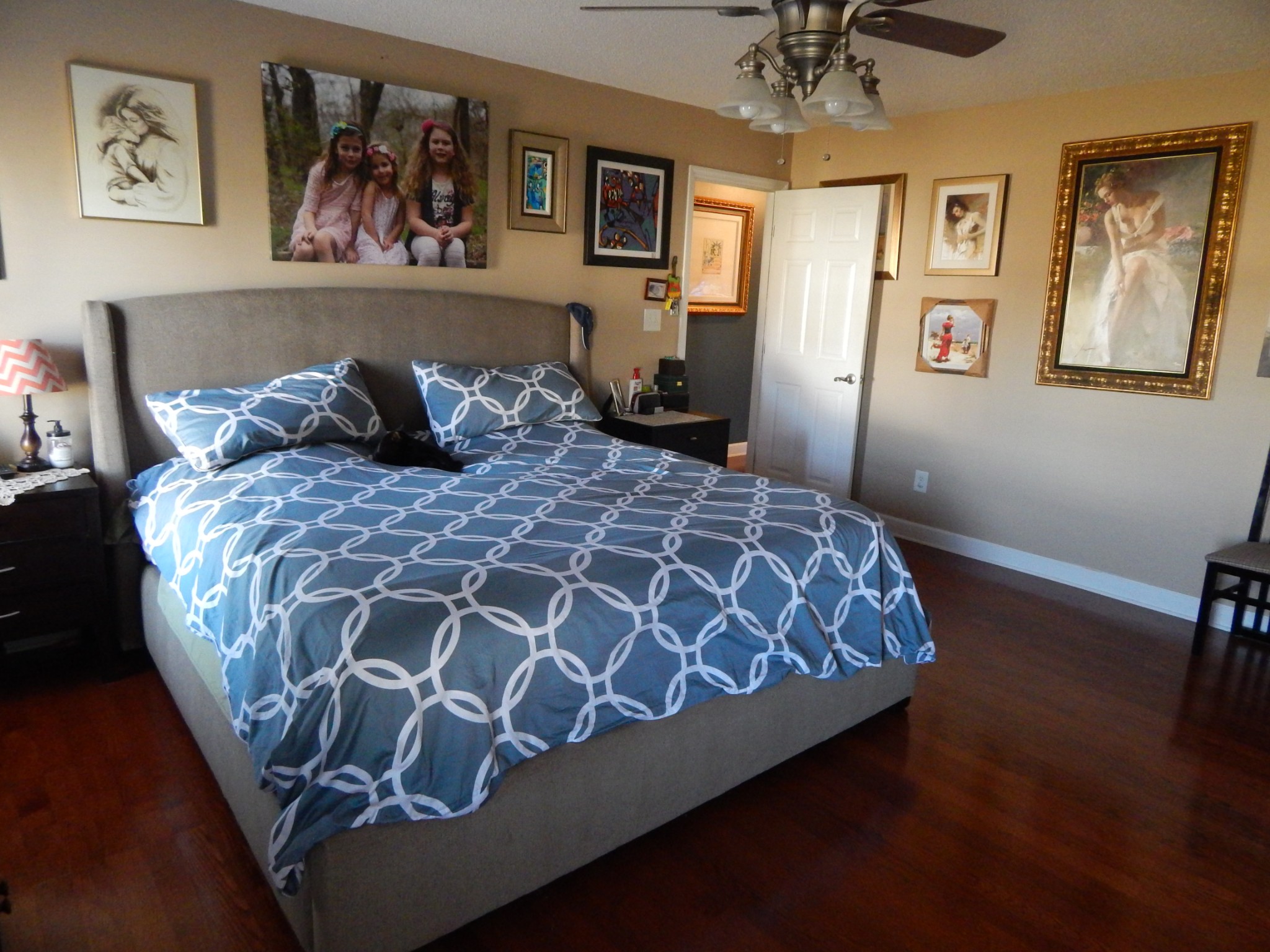 19 Power Station Road Taft, TN 38488 - Photo 10 of 16 a bed sitting in a bedroom next to a window