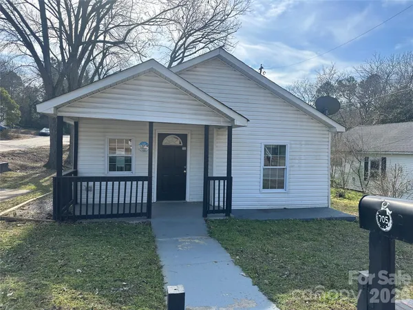 $99,900 | 705 Sumter Street, Lancaster, SC 29720