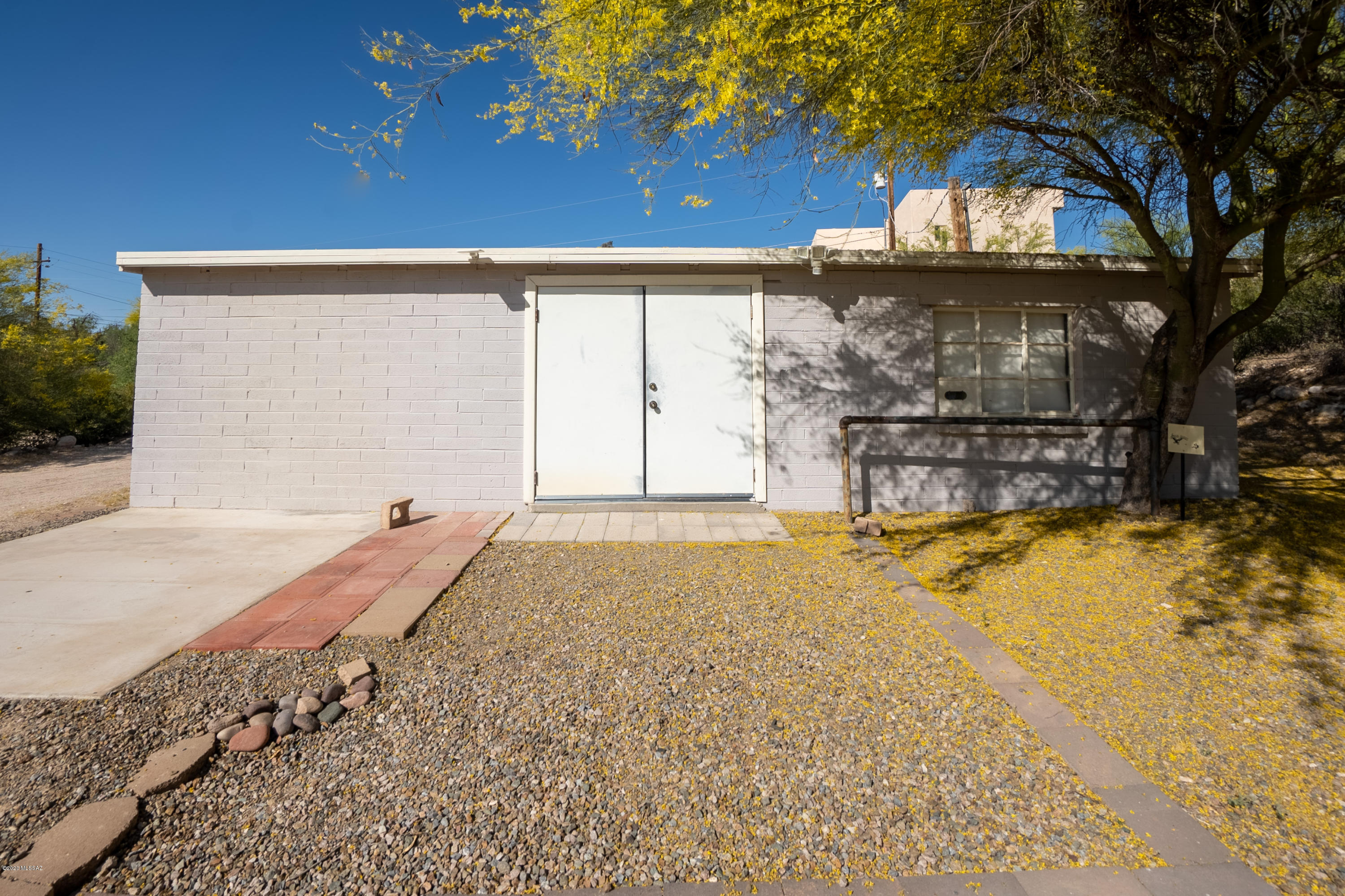 1040 West Roller Coaster Road Tucson, AZ 85704 - Photo 41 of 46 Gallery Image 41
