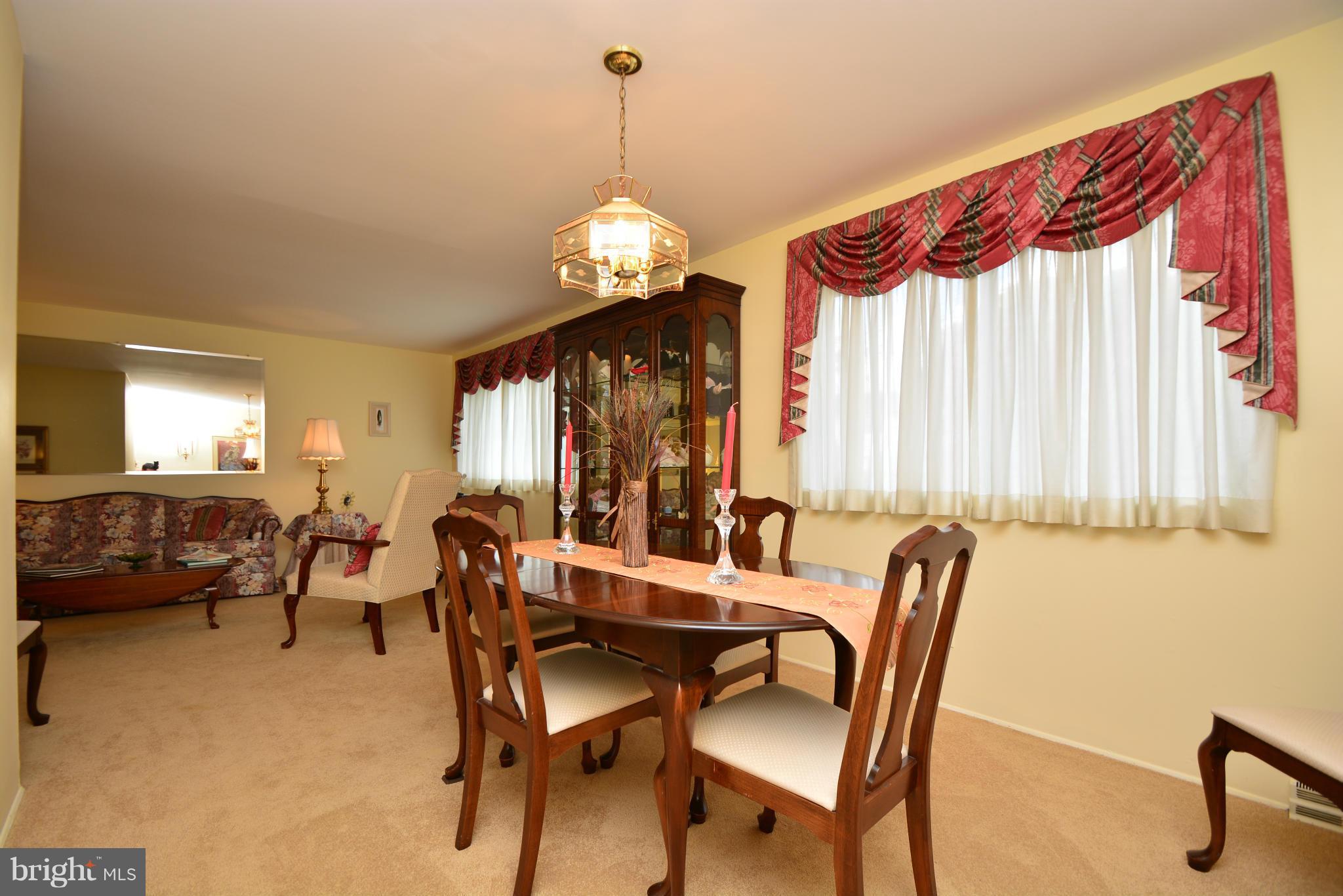 2311 Holyoke Road Baltimore, MD 21237 - Photo 10 of 30 Dining Room
