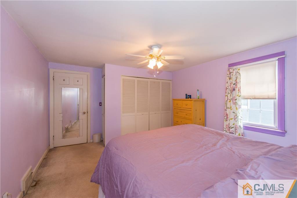 428 Stratford Road Union, NJ 07083 - Photo 22 of 25 Gallery Image 22