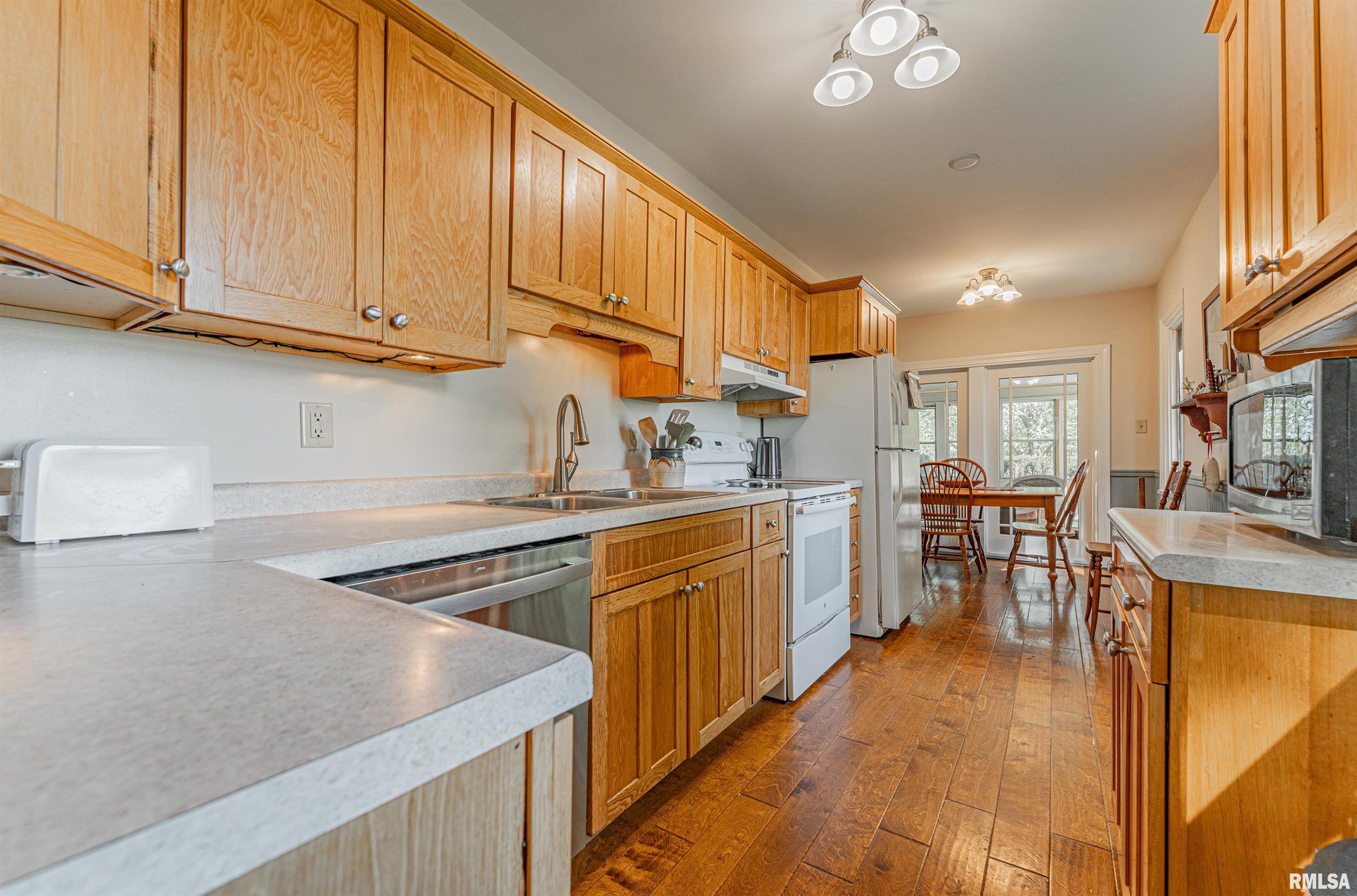 9845 East 200th Road North McLean, IL 61754 - Photo 12 of 36