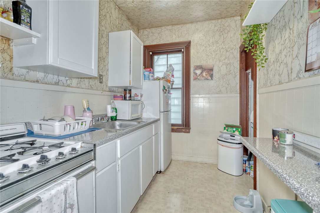 20 Boardman Street Rochester, NY 14607 - Photo 4 of 47 Unit 1 Kitchen