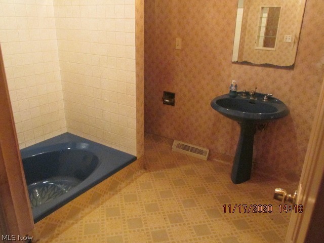 6488 White Road Cleveland, OH 44143 - Photo 24 of 27 Gallery Image 24