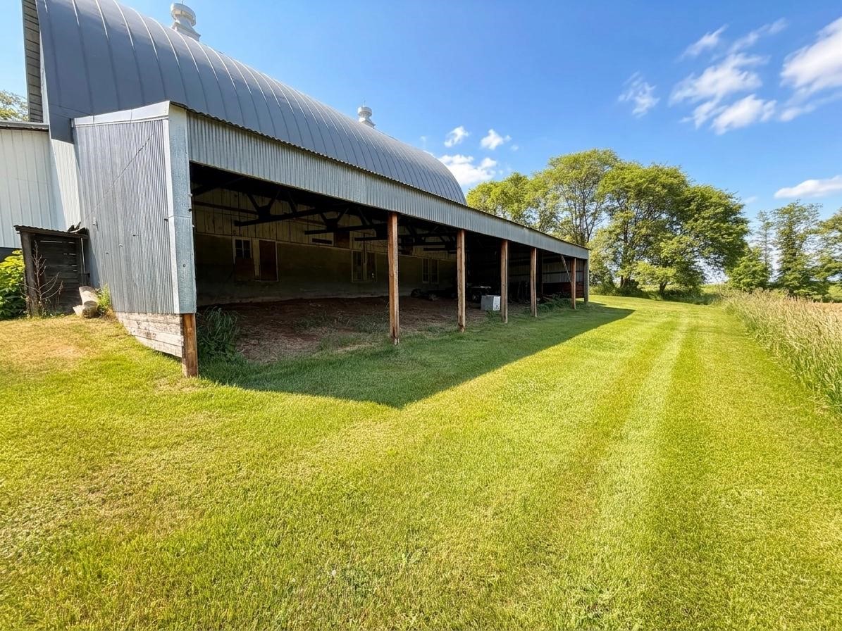 1915 22 1/2 Avenue Rice Lake, WI 54868 - Photo 35 of 50