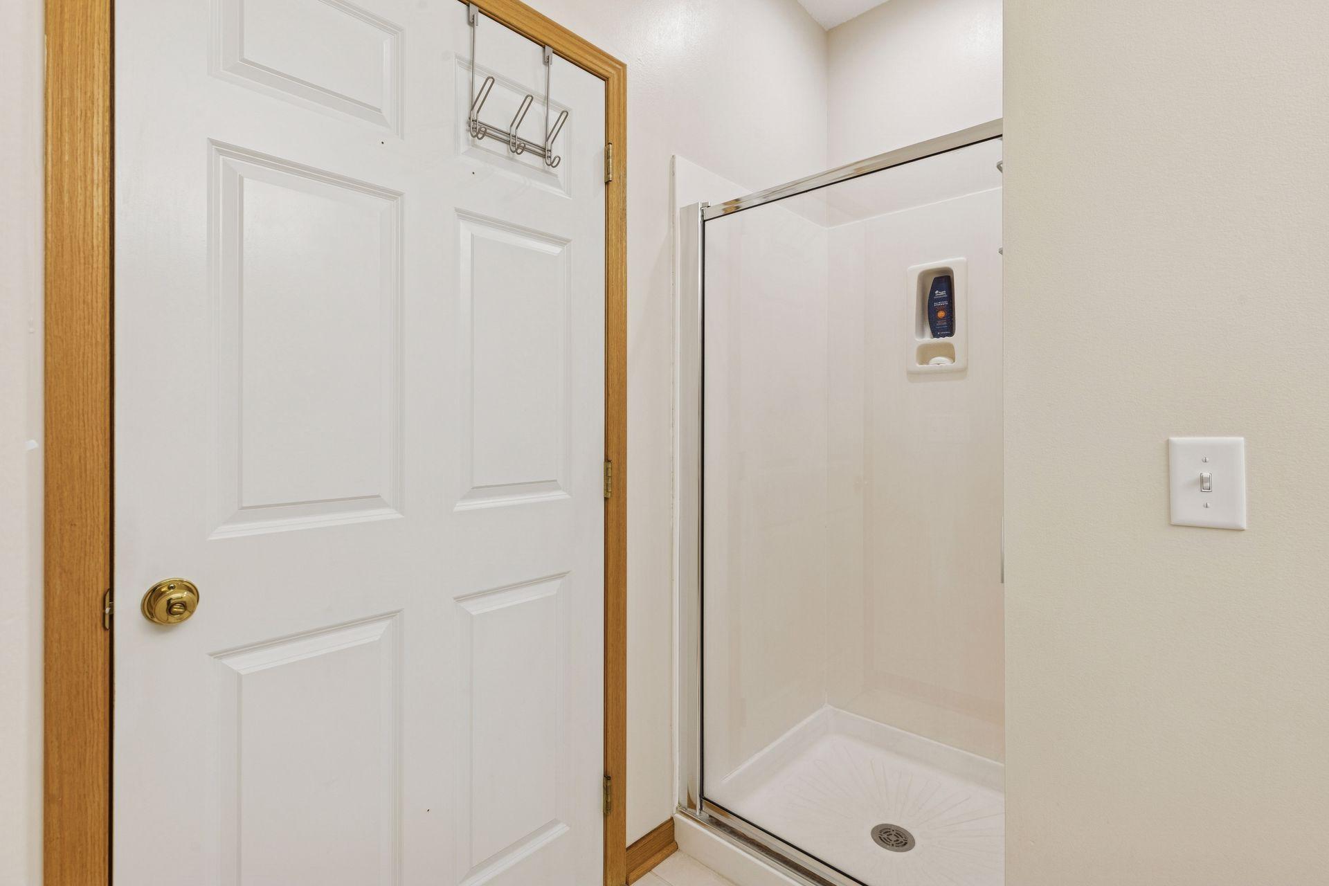 5780 Prairie Ridge Drive Shoreview, MN 55126 - Photo 22 of 38 Gallery Image 22