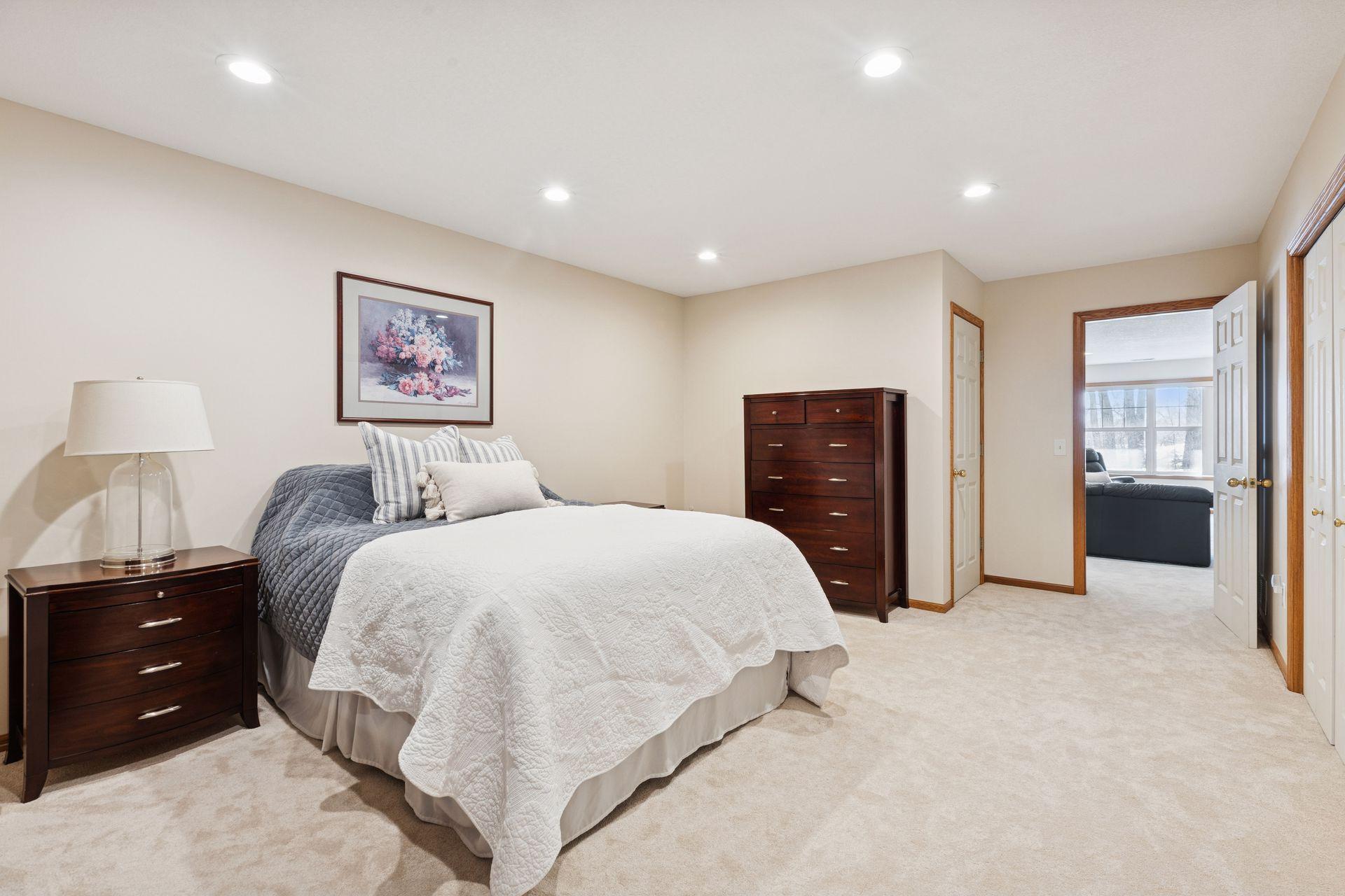 5780 Prairie Ridge Drive Shoreview, MN 55126 - Photo 35 of 38 Gallery Image 35