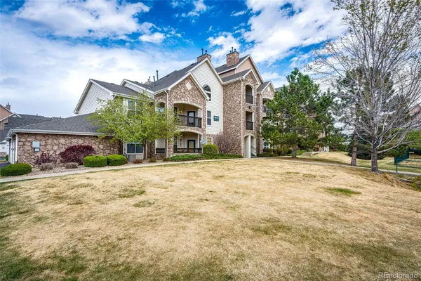 $333,000 | 18930 East Warren Circle, Unit D205, Aurora, CO 80013