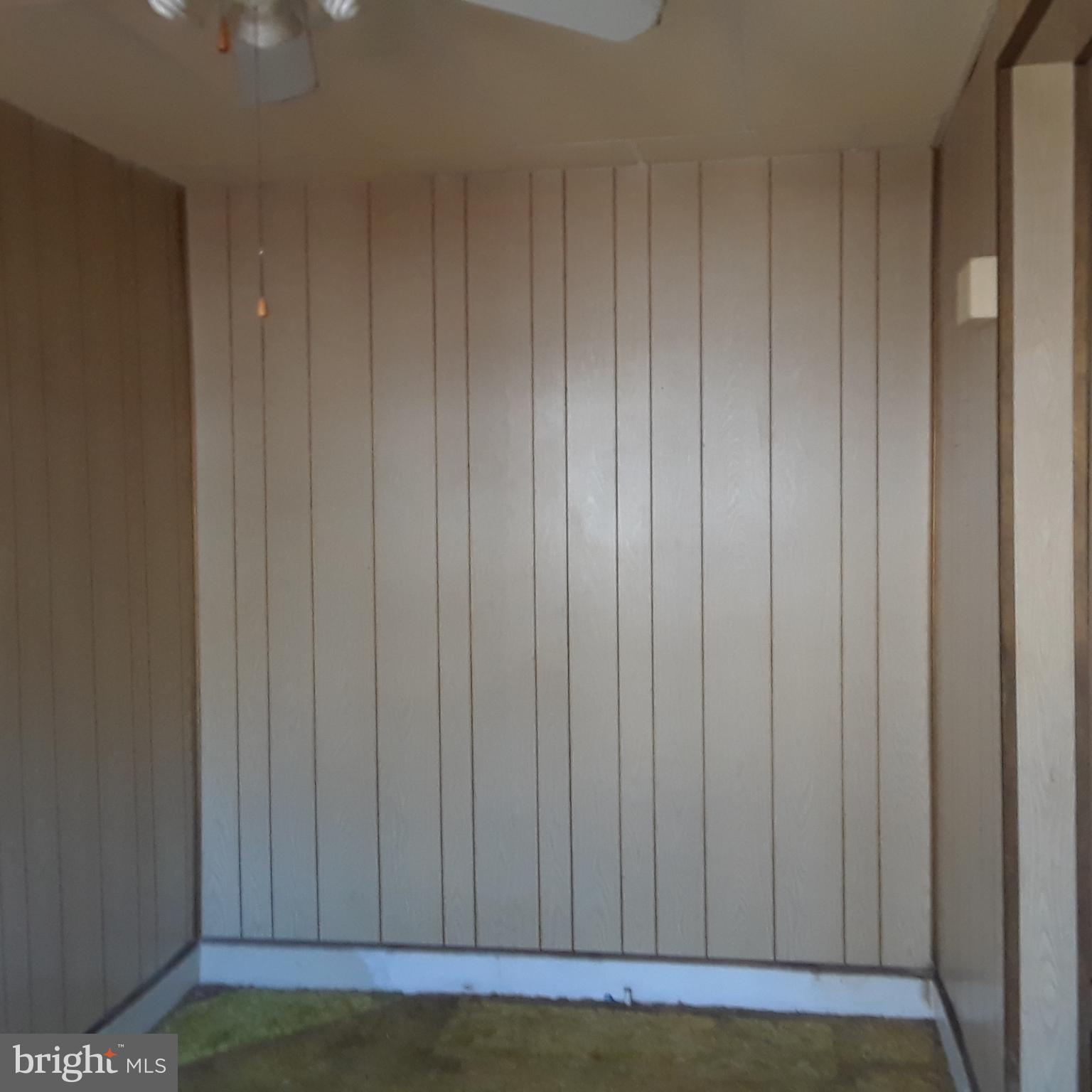 725 North Rosedale Street Baltimore, MD 21216 - Photo 6 of 12 Interior (General)