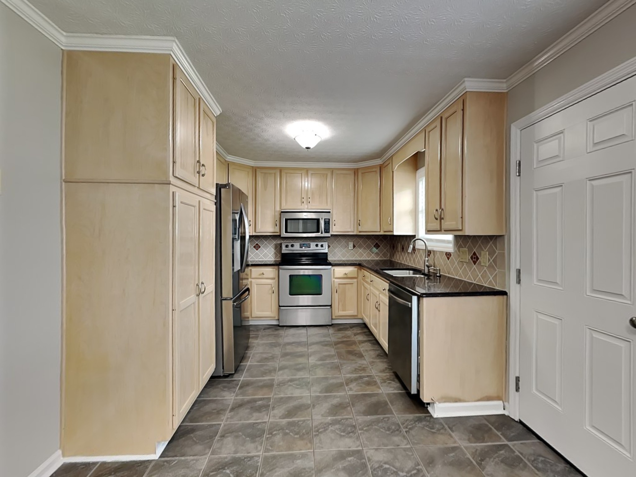 576 Deer Path Gallatin, TN 37066 - Photo 5 of 18