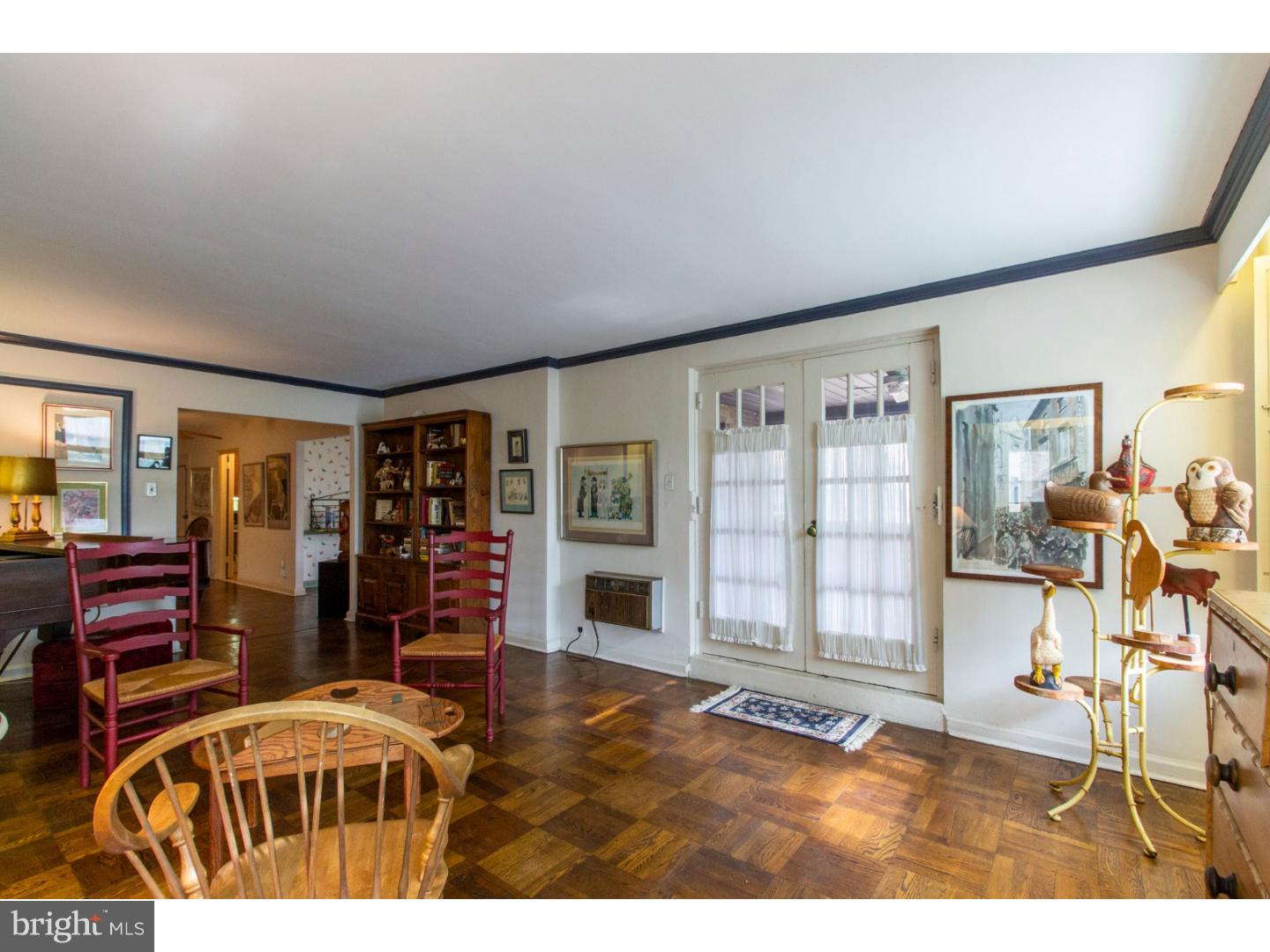 40 Old Lancaster Road, Unit 502 Merion Station, PA 19066 - Photo 12 of 23 Living Room