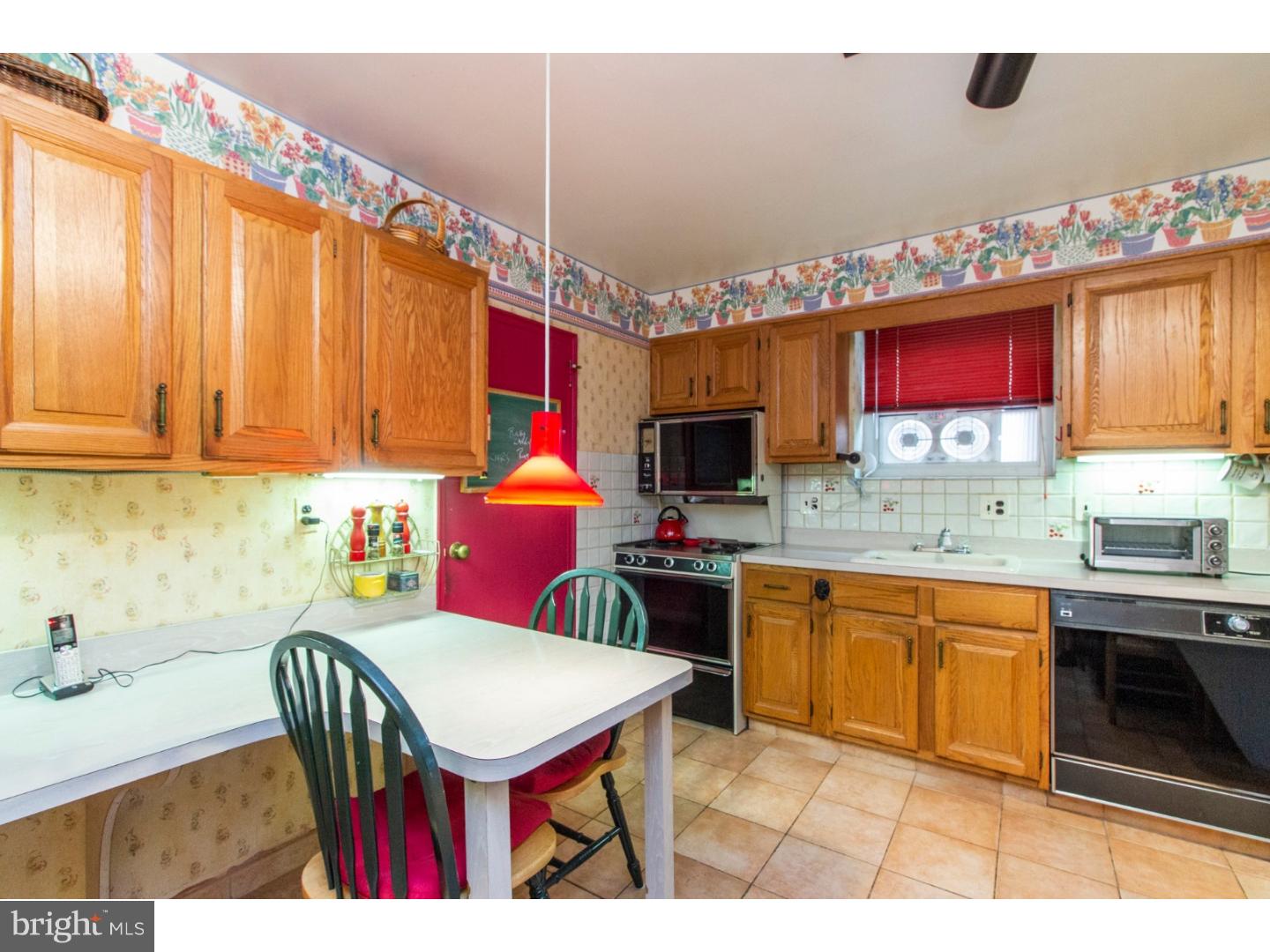 40 Old Lancaster Road, Unit 502 Merion Station, PA 19066 - Photo 5 of 23 Kitchen