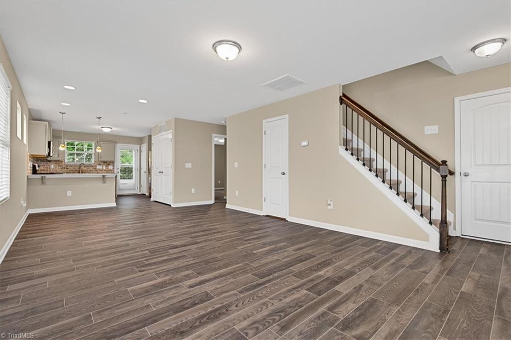 3837 Copperfield Court High Point, NC 27265 - Photo 9 of 42