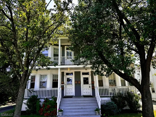 $1,800 | 17 Bowers Lane, Unit C, Chatham, NJ 07928