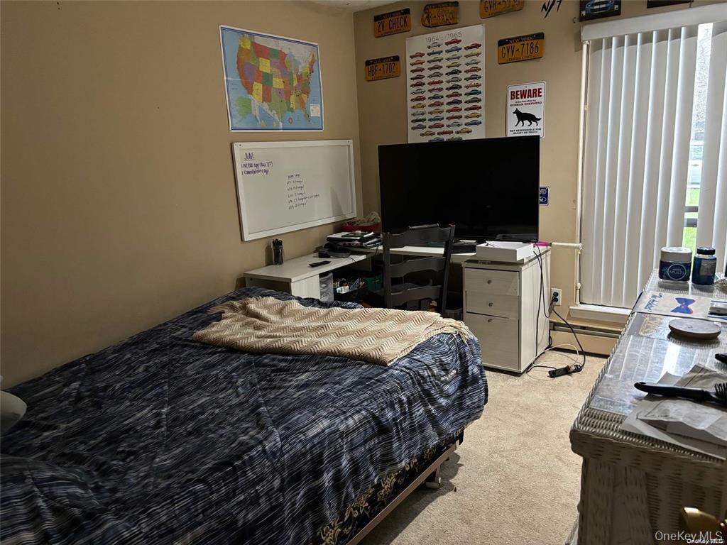 113 Southfield Road Baiting Hollow, NY 11933 - Photo 10 of 13