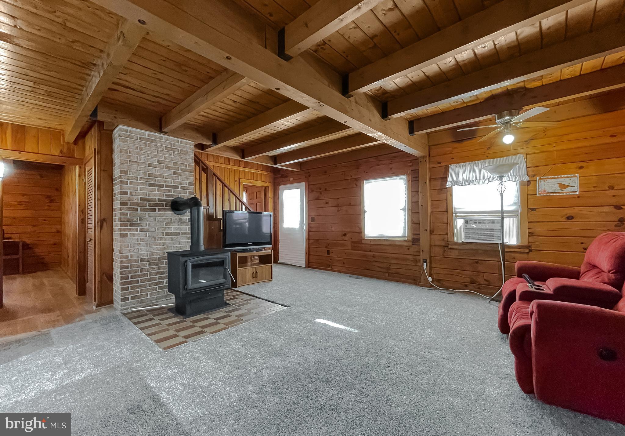 23581 Belmar Drive Leonardtown, MD 20650 - Photo 14 of 54 a living room with furniture