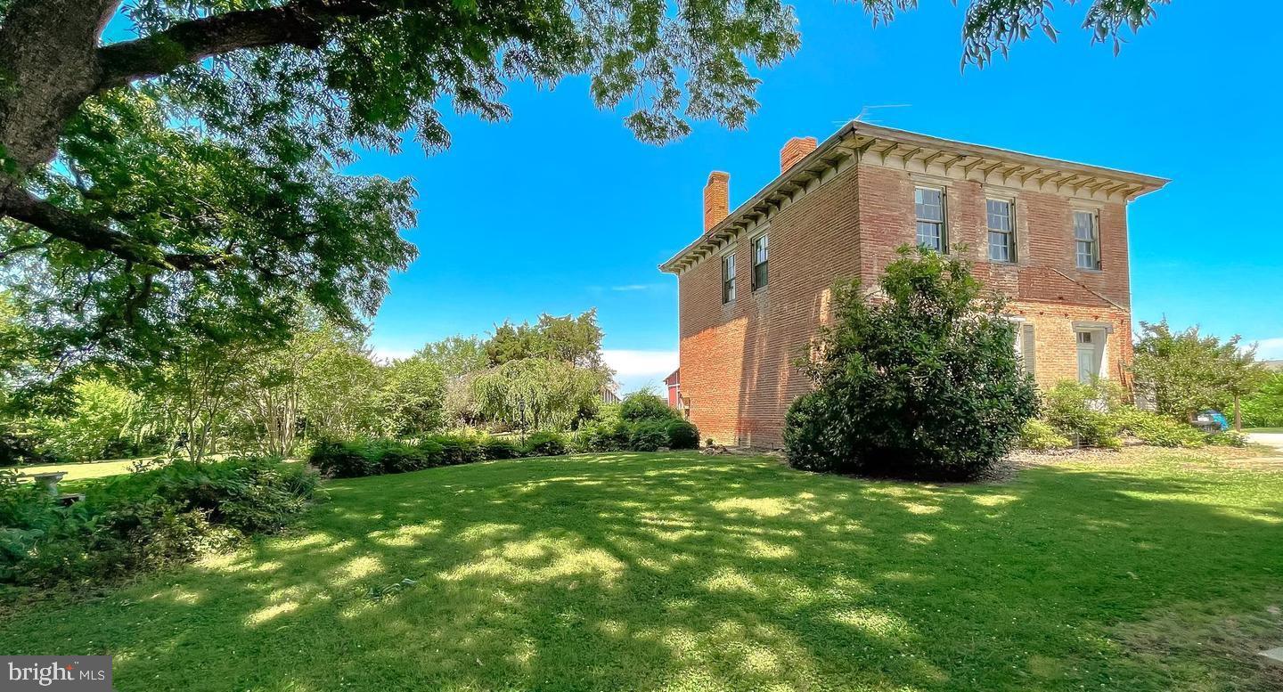 23581 Belmar Drive Leonardtown, MD 20650 - Photo 50 of 54 a view of a back yard of the house