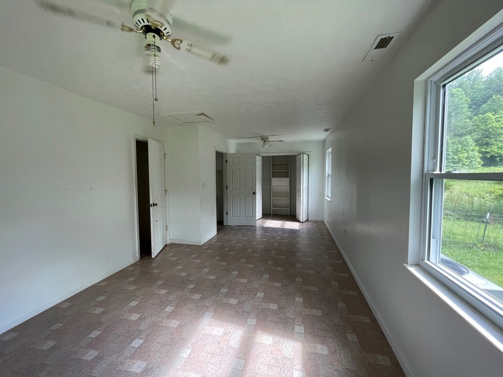 2001 Airport Road Oakdale, TN 37829 - Photo 14 of 69 Gallery Image 14