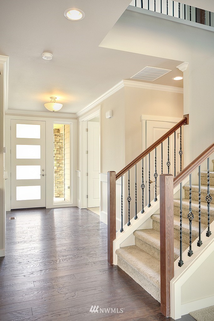 6 200th (lot 4) Place Southwest Bothell, WA 98012 - Photo 2 of 20 Gallery Image 2