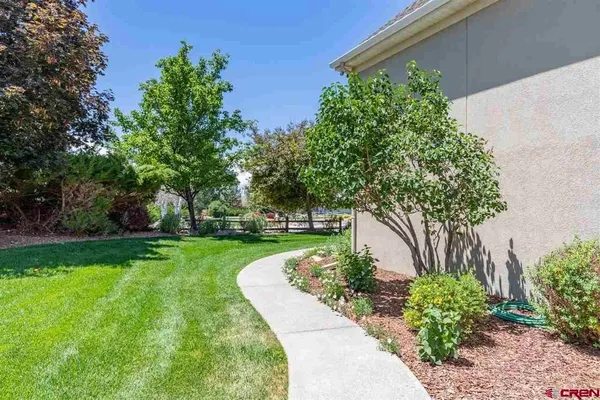 $1,099,000 | 2031 Otter Pond Circle, Montrose, CO 81401