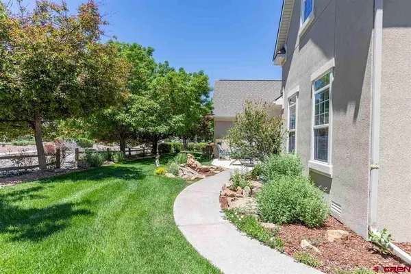 $1,099,000 | 2031 Otter Pond Circle, Montrose, CO 81401