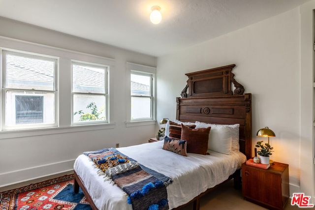 $1,525,000 | 4534 Russell Avenue, Los Angeles, CA 90027