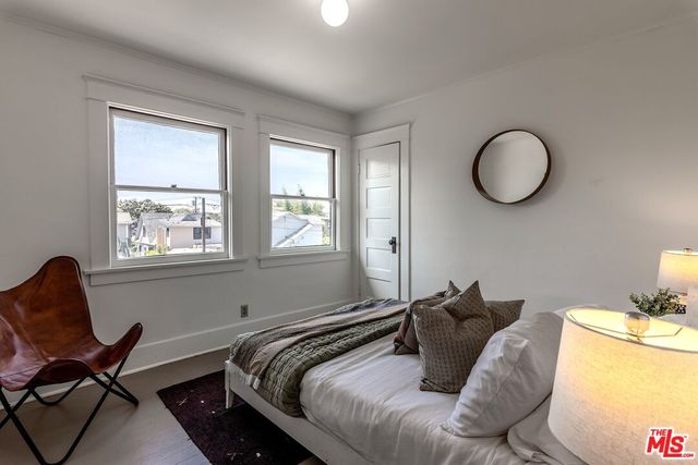 $1,525,000 | 4534 Russell Avenue, Los Angeles, CA 90027